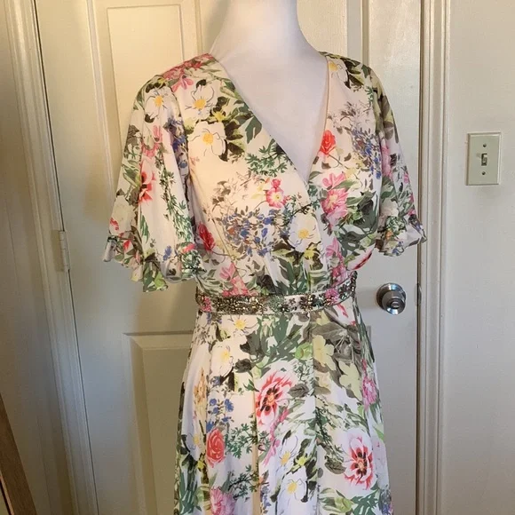 MAC DUGGALFloral Print Faux Wrap Flutter Sleeve A Line Gown